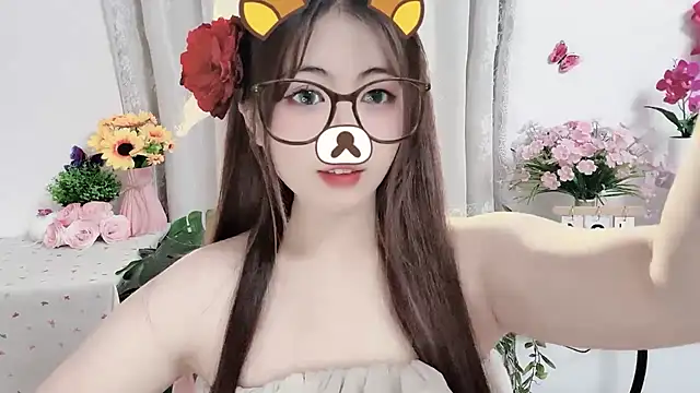 Snapshot of Amelia-babee chatting on 07-22-26, 12:18 Amelia-babee online show from 07-22-26, 12:18