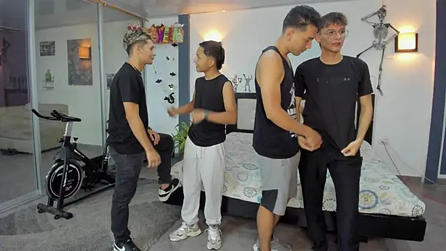 Crazymen hot online show from 10-08-25, 11:05