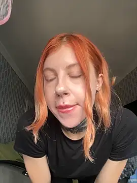 Snapshot of Nancyhot777 chatting on 12-04-25, 11:53 Nancyhot777 online show from 12-04-25, 11:53