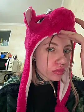 Snapshot of Nancyhot777 chatting on 02-10-26, 06:07 Nancyhot777 online show from 02-10-26, 06:07