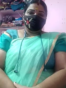Snapshot of lathikaqueentamil chatting on 10-16-25, 04:54 lathikaqueentamil online show from 10-16-25, 04:54