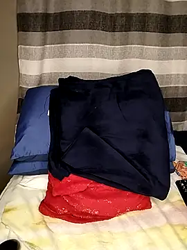 Berryangel03 online show from 10-30-25, 08:39