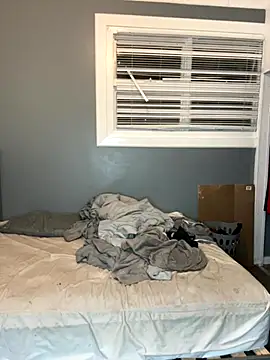 Snapshot of dreameafterdusk chatting on 09-30-25, 04:40 dreameafterdusk online show from 09-30-25, 04:40