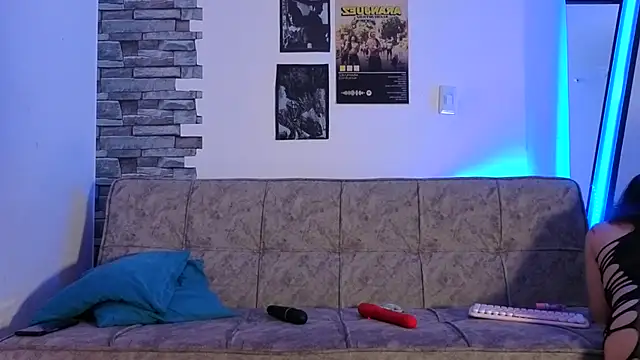 DavidAndClare online show from 12-03-25, 01:43