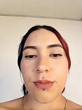 Madison charlotte online show from 03-25-26, 07:41