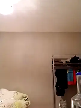 Snapshot of JuicyBigcock@xh chatting on 09-28-25, 08:27 JuicyBigcockxh online show from 09-28-25, 08:27