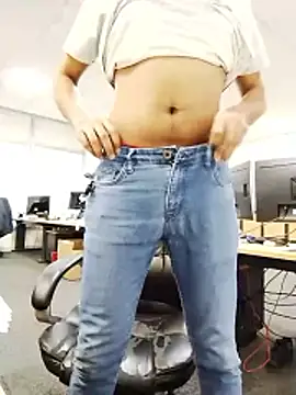 Ajayy01 online show from 02-19-26, 03:42