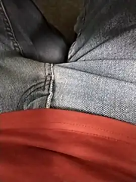 Ajayy01 online show from 04-10-26, 09:49