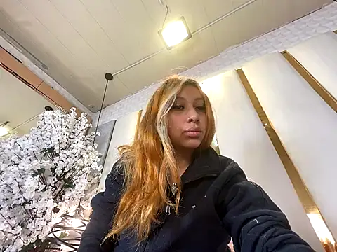 CamilleMilano online show from 09-15-25, 05:41