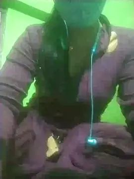 HOT SKS25 online show from 11-21-25, 03:55