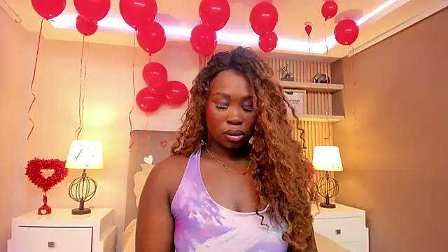 SerenaWinslow online show from 02-18-26, 12:12