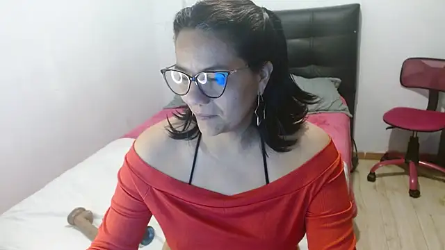 Megan Milf   online show from 03-23-26, 12:05