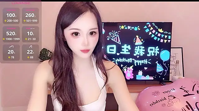 Snapshot of Aiyi909- chatting on 06-18-26, 03:17 Aiyi909- online show from 06-18-26, 03:17