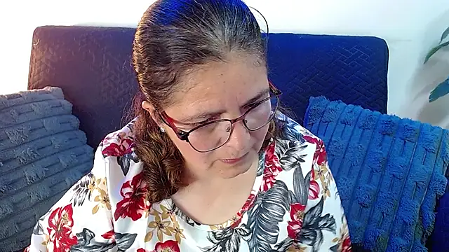 Linda banks  online show from 07-16-26, 06:38