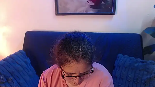 Linda banks  online show from 02-10-26, 01:48