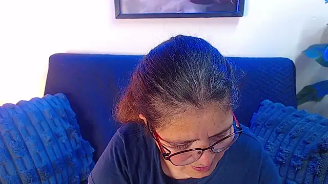 Linda banks  online show from 02-08-26, 01:58