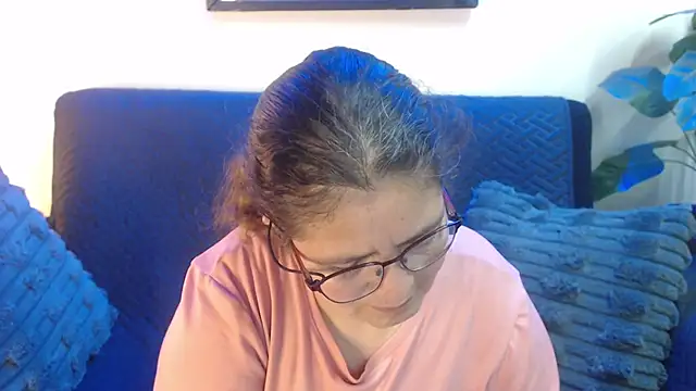 Linda banks  online show from 02-12-26, 01:49