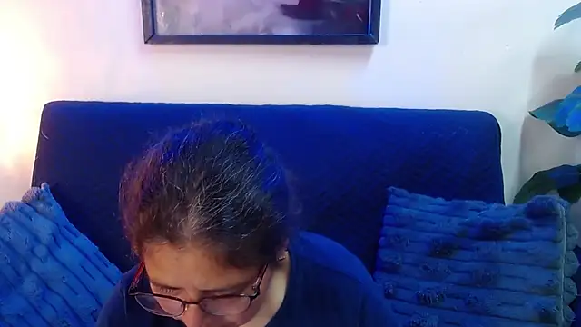Snapshot of Linda_banks_ chatting on 04-30-26, 11:28 Linda banks online show from 04-30-26, 11:28