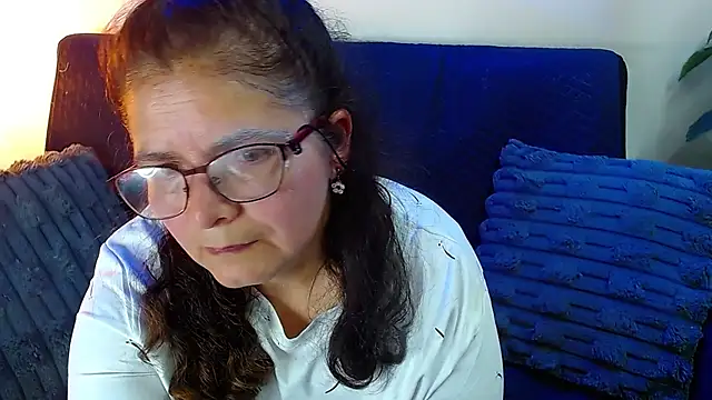 Linda banks  online show from 07-22-26, 02:02