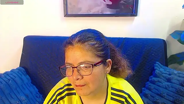 Linda banks  online show from 02-04-26, 01:55