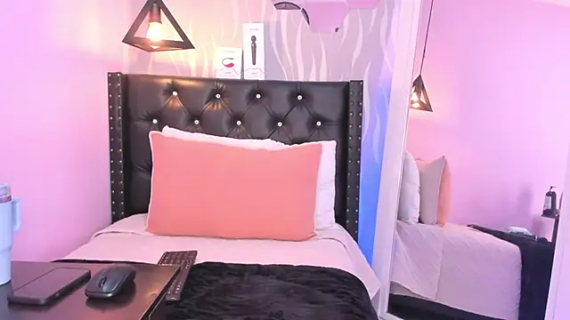 lucia-cute online show from 03-09-26, 07:06