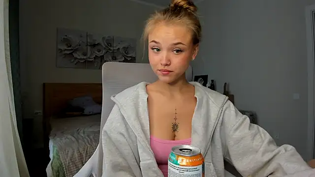 flooora 0 online show from 07-18-26, 01:47