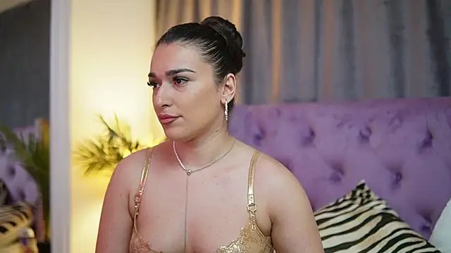 EmmaDallas online show from 11-13-25, 09:08