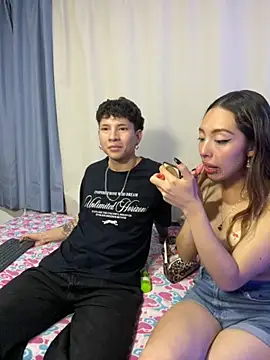 Tatiiana n Damiian online show from 11-07-25, 11:41