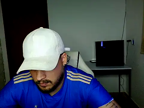 Mineirinhoot online show from 01-11-26, 05:58