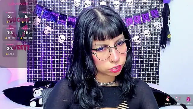 Rose 72 online show from 10-21-25, 07:46