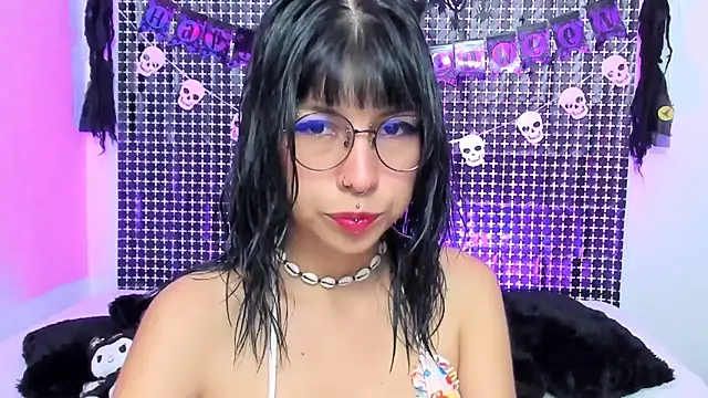 Rose 72 online show from 10-11-25, 07:37