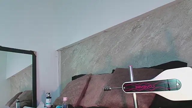 Dixie grey1 online show from 03-27-26, 02:51