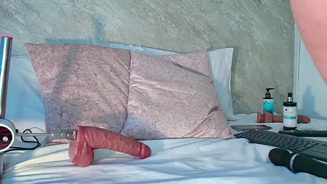 Dixie grey1 online show from 03-10-26, 02:54