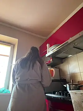 Snapshot of CrystallPaws chatting on 02-20-26, 01:02 CrystallPaws online show from 02-20-26, 01:02