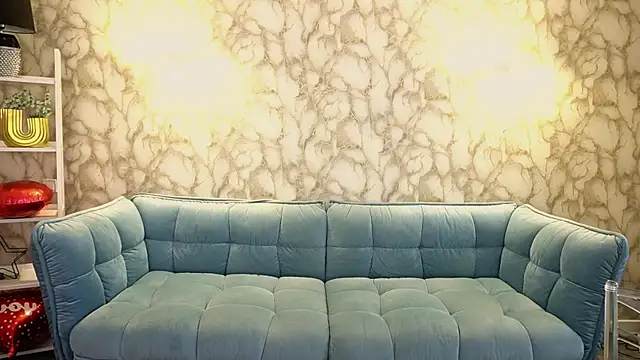 CrystallPaws online show from 04-02-26, 05:58