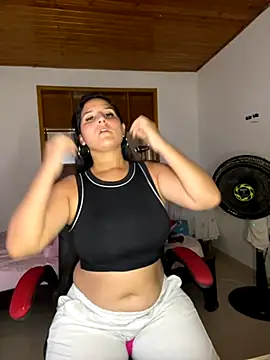 Alina0 online show from 11-18-25, 05:05