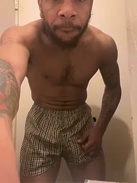 Snapshot of 1mistaGoodWood chatting on 04-07-26, 12:40 1mistaGoodWood online show from 04-07-26, 12:40