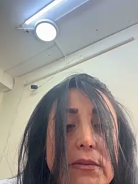 hotadhara01 online show from 02-10-26, 10:42