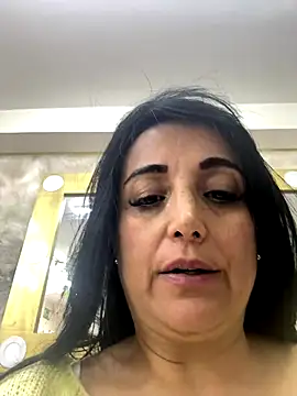 hotadhara01 online show from 12-19-25, 09:50