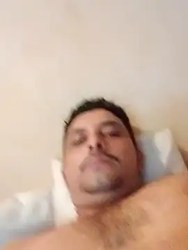 Snapshot of 125Delfin90 chatting on 09-10-25, 05:56 125Delfin90 online show from 09-10-25, 05:56