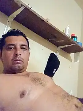 Snapshot of 125Delfin90 chatting on 10-08-25, 02:57 125Delfin90 online show from 10-08-25, 02:57