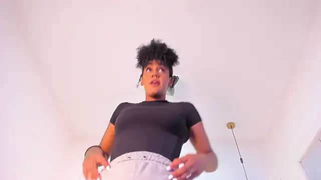 OnlyGia online show from 04-10-26, 11:01