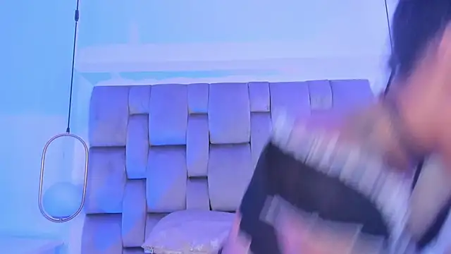 Snapshot of OnlyGia chatting on 01-17-26, 03:10 OnlyGia online show from 01-17-26, 03:10