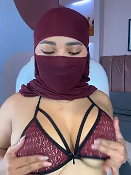 Natashaaa1 online show from 07-08-26, 07:58