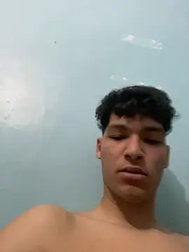 Snapshot of dermino12 chatting on 03-25-26, 01:10 dermino12 online show from 03-25-26, 01:10