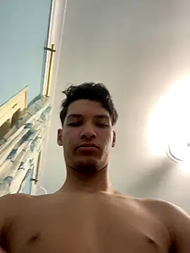 Snapshot of dermino12 chatting on 10-11-25, 02:07 dermino12 online show from 10-11-25, 02:07