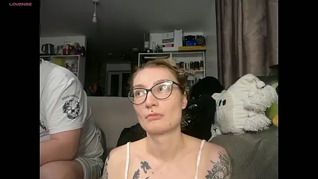 harleyblair online show from 03-25-26, 10:41