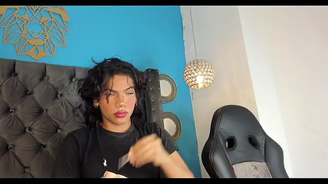 Snapshot of bxby_dolls chatting on 10-06-25, 04:46 bxby dolls online show from 10-06-25, 04:46