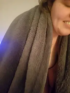 Snapshot of VeiledMuse chatting on 03-16-26, 01:46 VeiledMuse online show from 03-16-26, 01:46