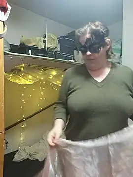 VeiledMuse online show from 01-06-26, 02:04